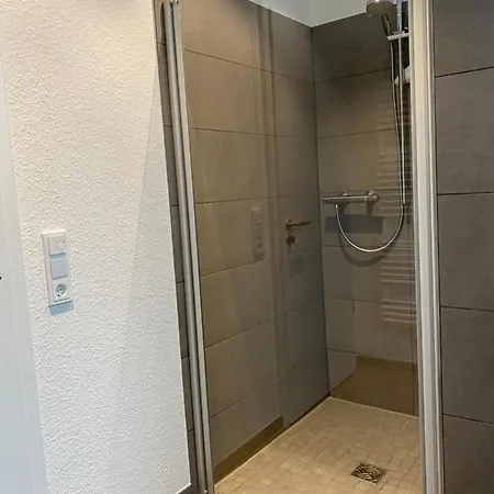 Helle Dachgeschosswohnung In Bockhorn, Lk Friesland * Bockhorn (Lower-Saxony)
