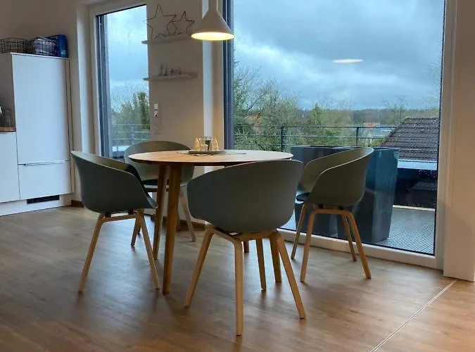 Helle Dachgeschosswohnung In Bockhorn, Lk Friesland Bockhorn (Lower-Saxony)